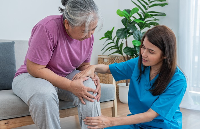 Importance of Oil Massage in Arthritis or Knee Pain?